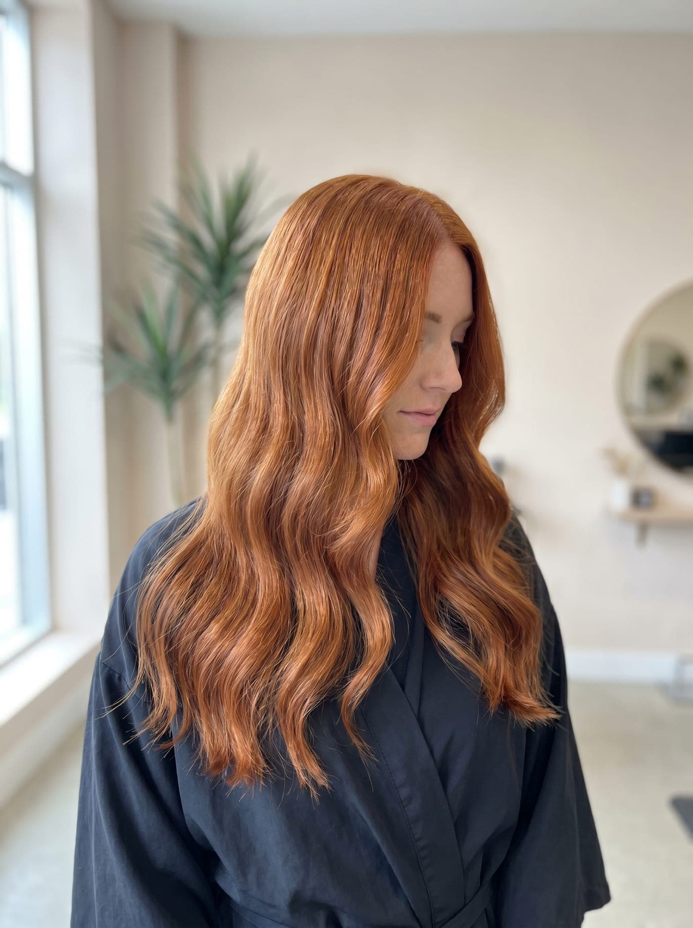 Glossy copper-red color, dimensional and shiny